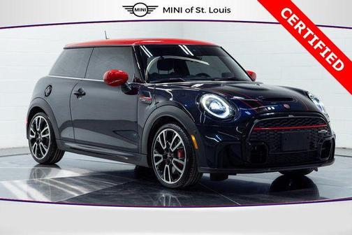 2024 MINI Hardtop Iconic