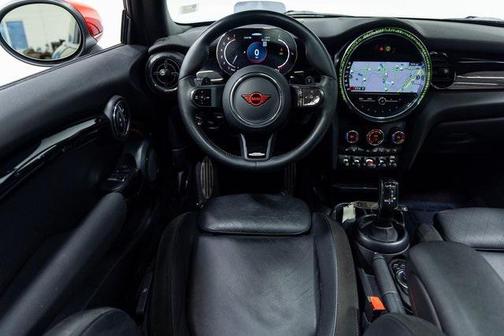 2024 MINI Hardtop Iconic