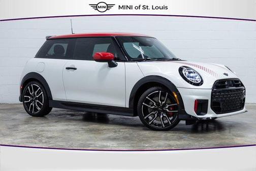 2025 MINI Hardtop Iconic