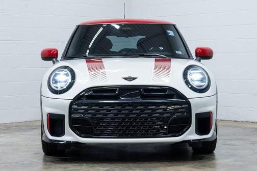 2025 MINI Hardtop Iconic