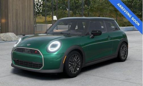 British Racing Green IV Metallic 2026 MINI Hardtop Signature Plus