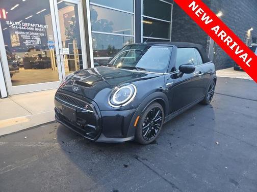 2024 MINI Convertible Signature