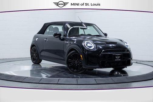 2024 MINI Convertible Signature