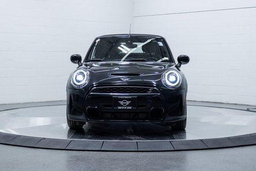 2024 MINI Convertible Signature