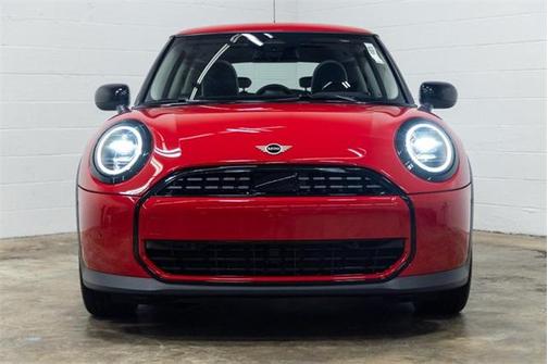 2025 MINI Hardtop Signature Plus
