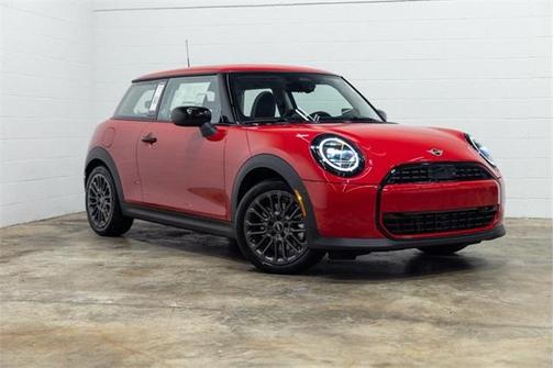2025 MINI Hardtop Signature Plus