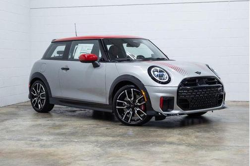 2026 MINI Hardtop Iconic