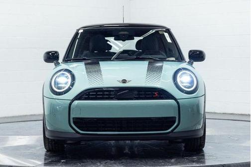 2026 MINI Hardtop Signature Plus