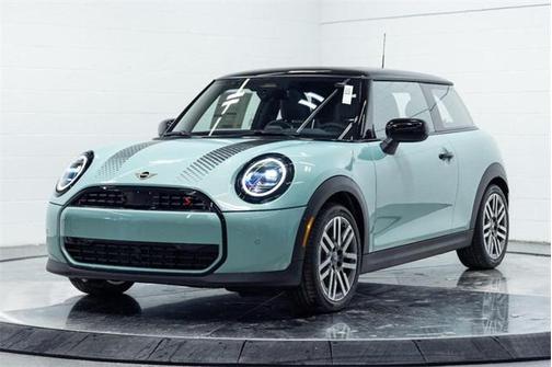 2026 MINI Hardtop Signature Plus