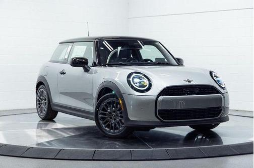 2026 MINI Hardtop Signature Plus