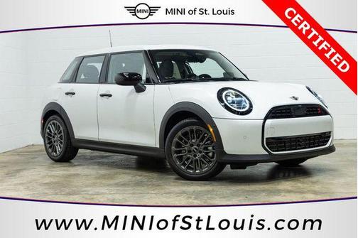 2025 MINI Hardtop Signature Plus