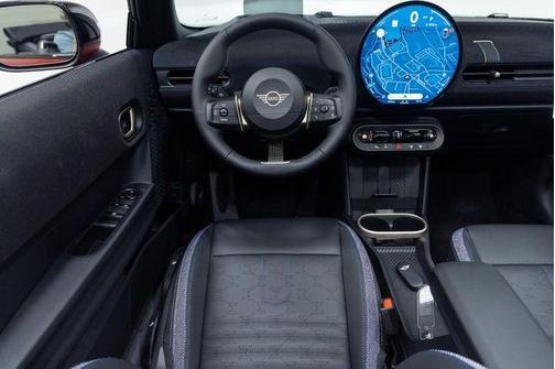 2026 MINI Convertible Signature Plus