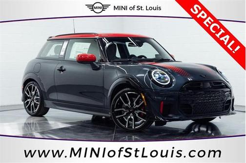 2026 MINI Hardtop Iconic