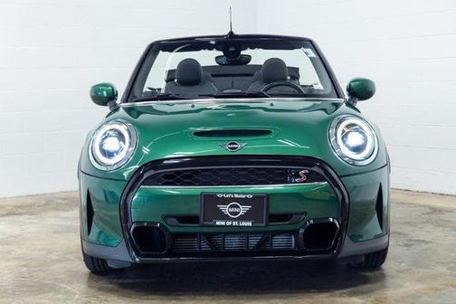 2024 MINI Convertible Signature