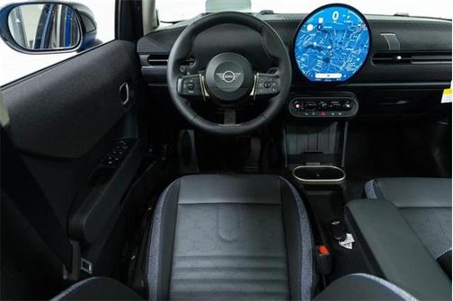 2025 MINI Hardtop Iconic