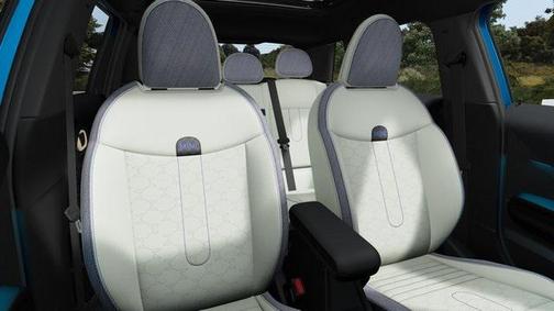 2026 MINI Hardtop Signature Plus