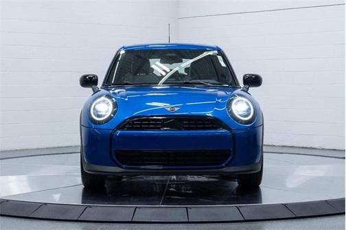 2026 MINI Hardtop Signature Plus