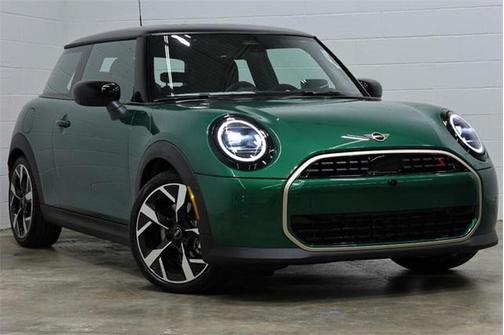 2025 MINI Hardtop Iconic