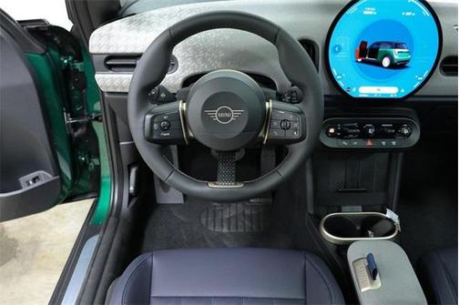 2025 MINI Hardtop Iconic