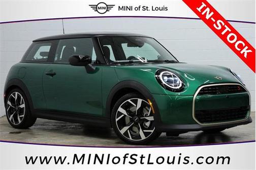 2025 MINI Hardtop Iconic