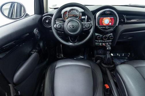 2019 MINI Hardtop Signature