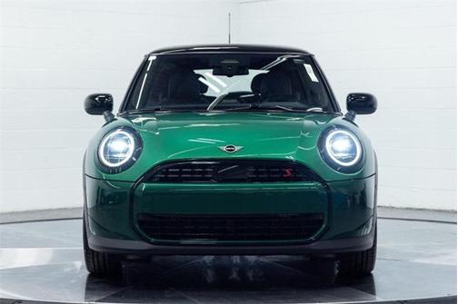 2026 MINI Hardtop Signature Plus