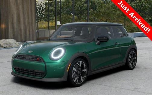 2026 MINI Hardtop Signature Plus