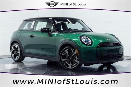 2026 MINI Hardtop Signature Plus