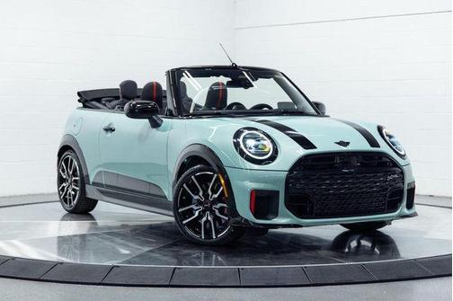 2026 MINI Convertible Iconic