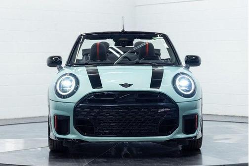 2026 MINI Convertible Iconic