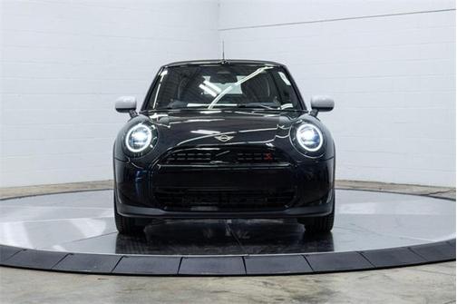 2026 MINI Convertible Signature Plus