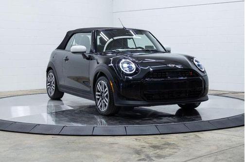 2026 MINI Convertible Signature Plus