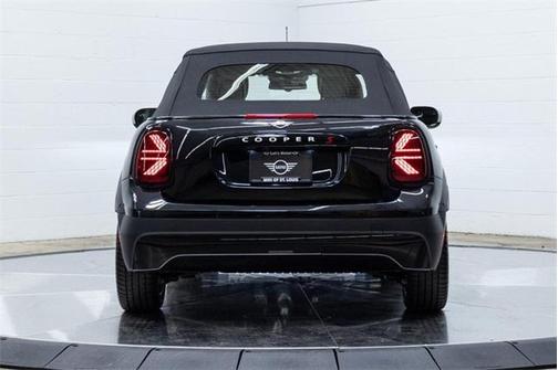 2026 MINI Convertible Signature Plus