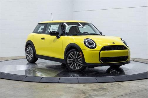 2026 MINI Hardtop Signature Plus