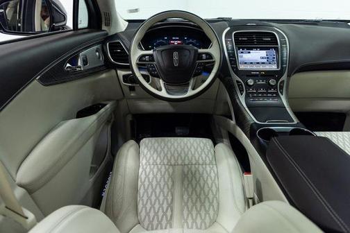 2019 Lincoln Nautilus Black Label