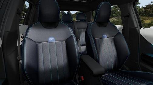 2026 MINI Hardtop Signature Plus