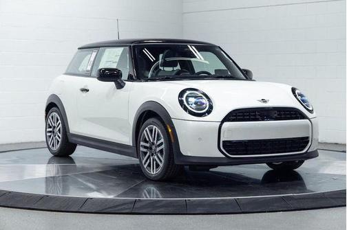 Nanuq White Metallic 2026 MINI Hardtop Oxford Edition