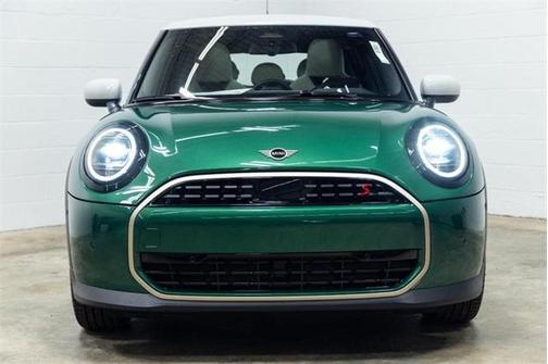 2025 MINI Hardtop Signature Plus