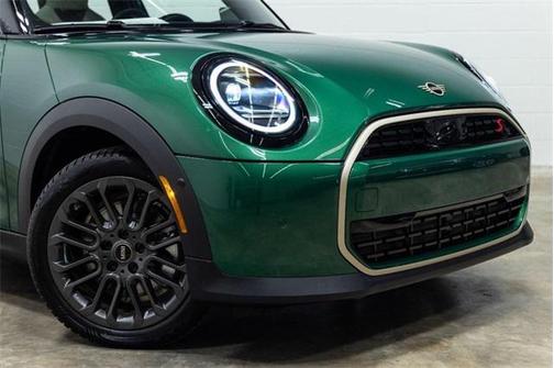 2025 MINI Hardtop Signature Plus
