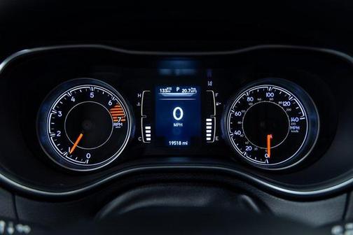 2021 Jeep Cherokee Altitude