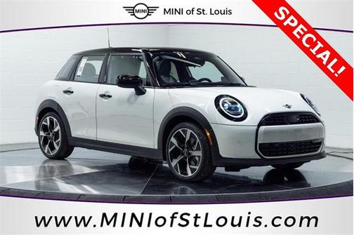 2026 MINI Hardtop Oxford Edition
