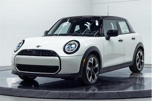 2026 MINI Hardtop Oxford Edition