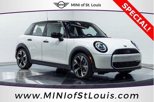 2026 MINI Hardtop Oxford Edition