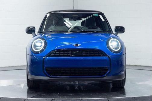 Blazing Blue Metallic 2026 MINI Hardtop Oxford Edition