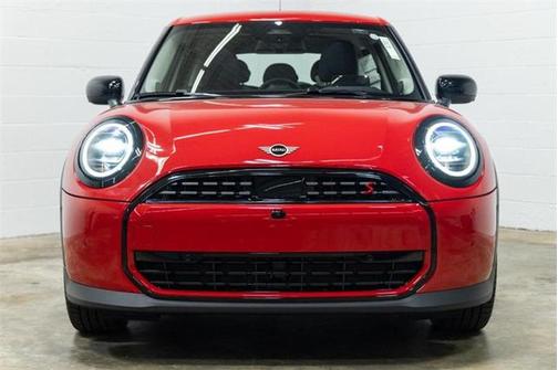 2025 MINI Hardtop Iconic
