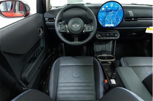 2025 MINI Hardtop Iconic