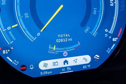 2025 MINI Hardtop Signature Plus