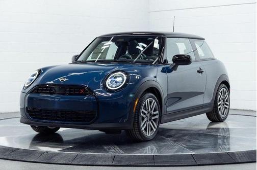 2026 MINI Hardtop Signature Plus