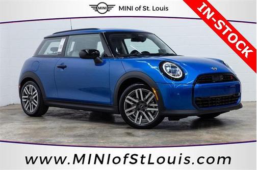 2025 MINI Hardtop Signature Plus