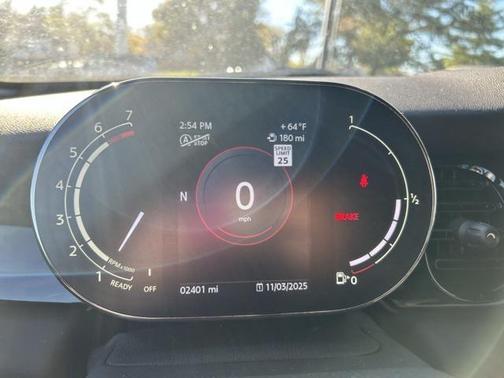 2024 MINI Hardtop Signature